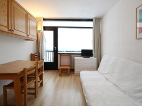 Studio 4 pers rénové skis aux pieds, balcon exposé sud - FR-1-687-58 Arâches-La-Frasse